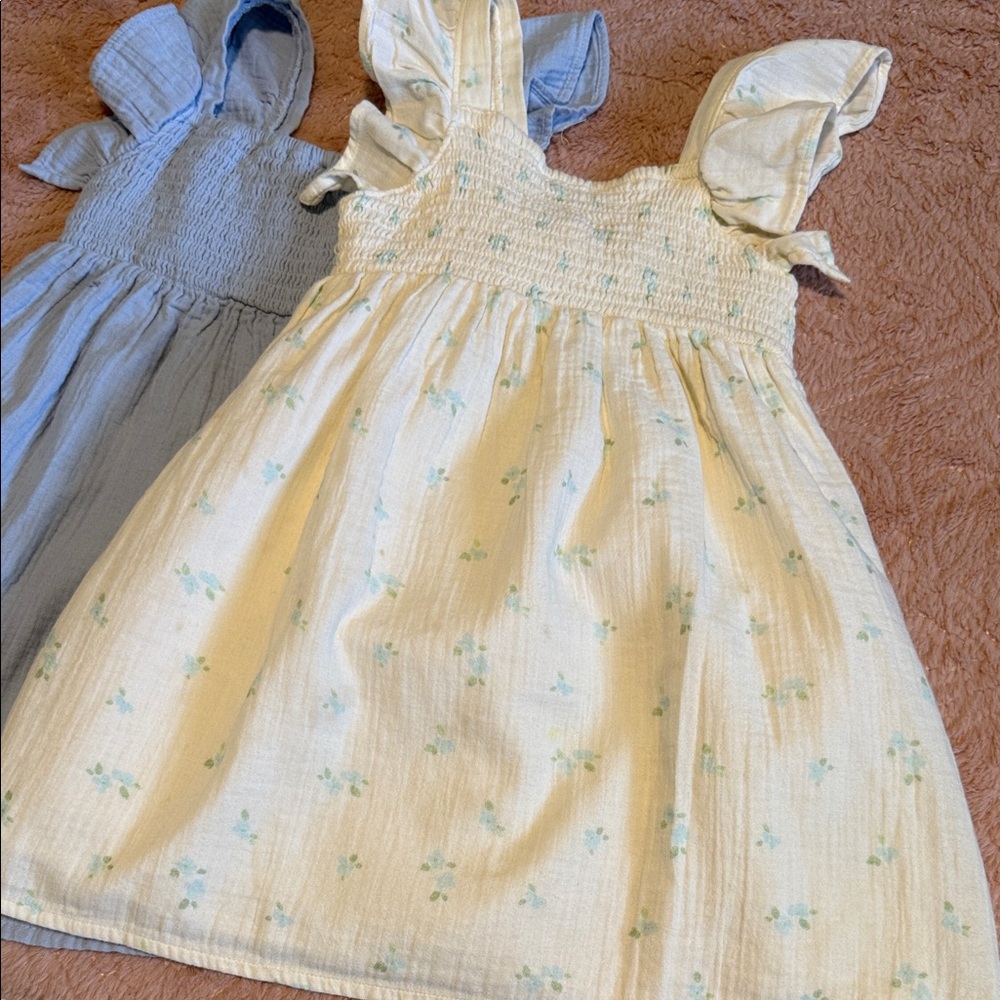 Cat & Jack Blue and Cream Kids Dresses. - Picture 3 of 5